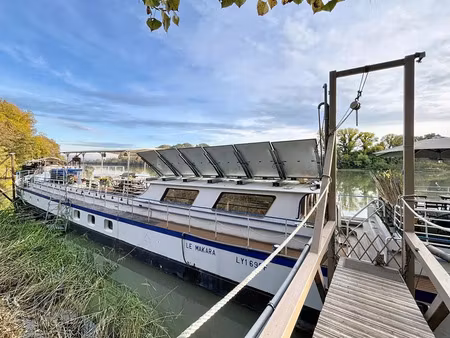 vente péniche 6 pièces 164 m² à avignon (84000)  325 000 €