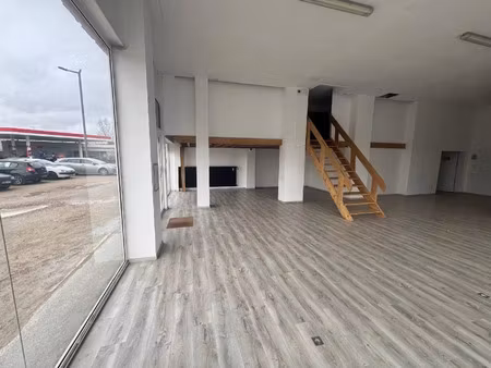 vente commerce 2 pièces 154 m² soissons (02200)