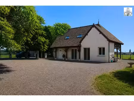 maison avec 1 7 hectare terrain