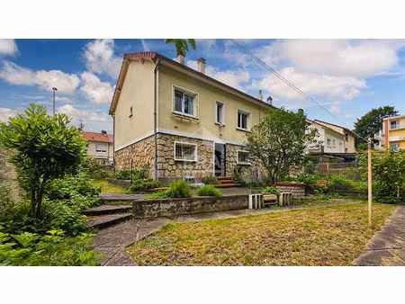 maison noisy le sec maison de 4 pièces 61.22 m2 avec terrasse  jardin et combles