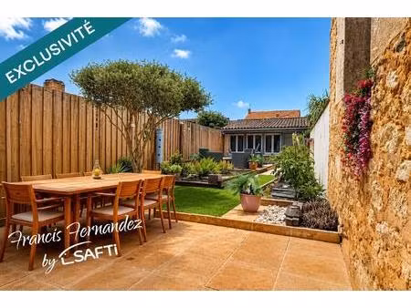 maison de caractère 195 m² avec piscine  cave à vin et 4 chambres au cœur de pauillac