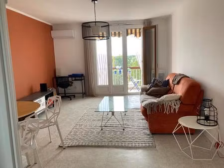appartement avignon 3 pièce(s) 71m2  meublé et équipé  2 balcons  place de parking