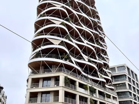studio de standing avec terrasse