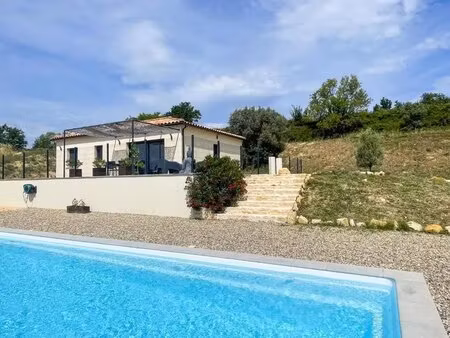 maison avec piscine  terrasse et activité touristique rentable