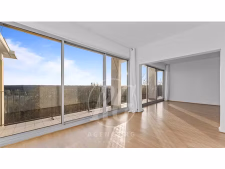 location appartement 7 pièces 147 m² à vaucresson (92420)  2 490 €