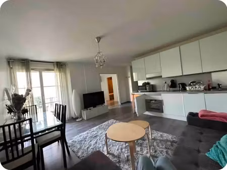 location meublée appartement 2 pièces 40 m² à rueil-malmaison (92500)  1 250 €