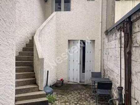 vente immeuble à angers (49000) : à vendre / 39m² angers