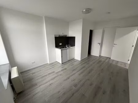 studio à louer à chaussée de bruxelles 323 jumet (vbe31867)