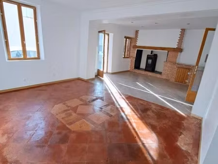 location maison 4 pièces 86 m² à saint-porquier (82700)  815 €