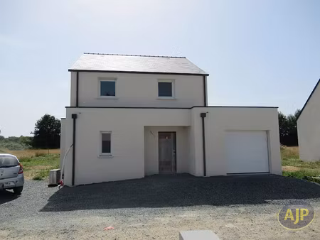 location maison 5 pièces 118.79 m² à blain (44130)  1 115 €
