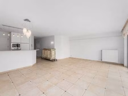 appartement à louer à koksijde € 895 (loz72) - era servimo (koksijde) | zimmo