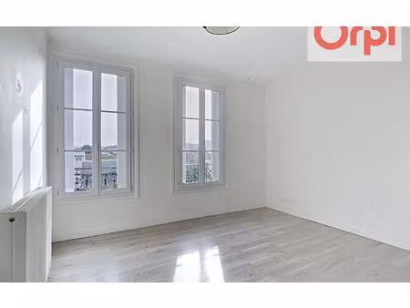 location appartement  27.5 m² t-1 à choisy-le-roi  822 €