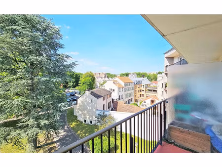 location appartement  49.19 m² t-3 à vanves  1 520 €
