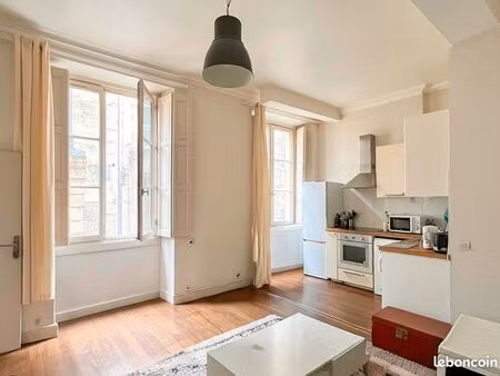 bordeaux hypercentre t2 38m²