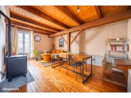 maison - 3 pièces - 84m²