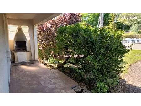maison 6 pièces 148 m²