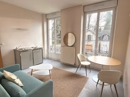 studio meublé