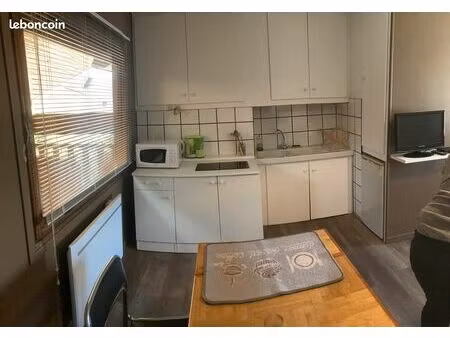studio meublé