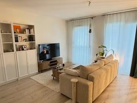 t3 de 58m2 + balcon + 2 places de parking à villeneuve d’ascq allée des campanules