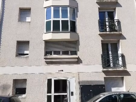 t1 bis 25m2 avec chambre séparée proche uco/esa gare