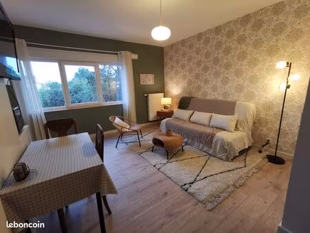 studio meublé — centre-ville de montélimar location à l'année — idéal étudiant