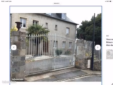 loue place de parking à l année dans une résidence de qualité et sécurisé à 100 m du centr