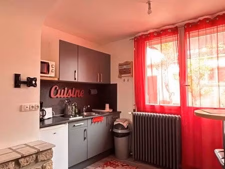 studio meublé toutes charges comprises