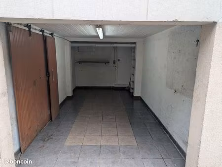 box 12m² villiers-sur-marne