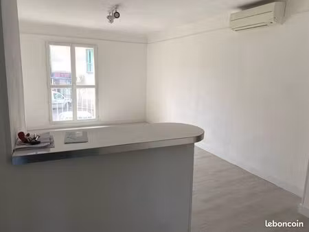 location t3 la pauline 13009