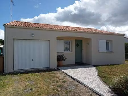 vente maison à challans (85300) : à vendre / 62m² challans