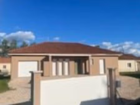 maison 120 m2 de plein pied prudhomat