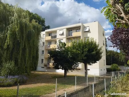 location f3 résidence du chateau