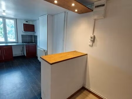 appartement calme proche tram et commerce