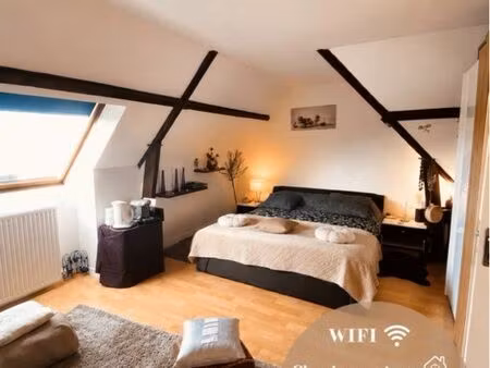 grande chambre entièrement équipée + grande terrasse | centre-ville bourges | toutes charg