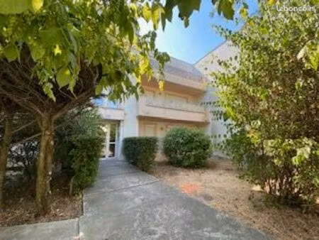f2 53 m2 + parking montpellier château d’o