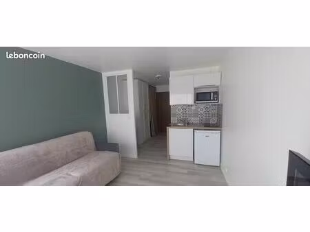 studio meublé rénové à neuf