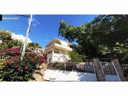 maison t4 d'exception à case-pilote – grande terrasse  vue mer & volumes généreux