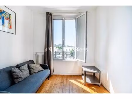 appartement calme et lumineux  proche métro et commerces