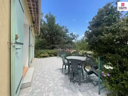 villa plain-pied  terrain 1 200 m²