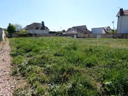 terrain viabilisé oulins