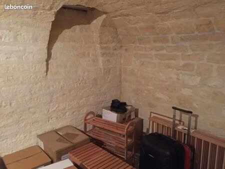 location cave 25 m2