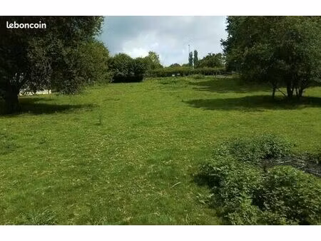 terrain 1 200 m² fontaine en bray