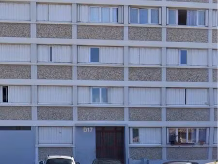 loue t2 -40m2-700