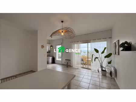 bel appartement t3 avec vue étang