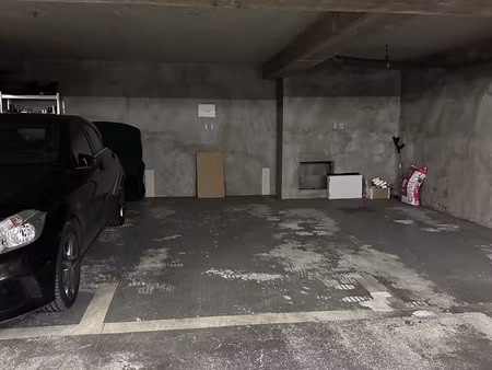 vente parking 11 m²