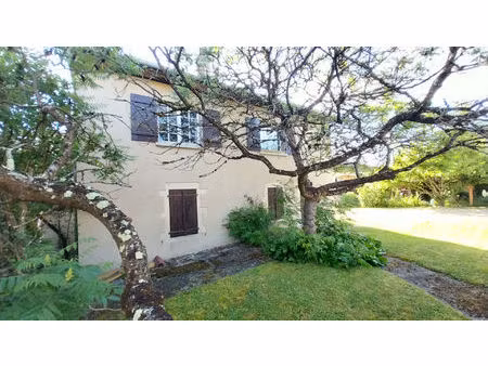 maison champvans 187 m2