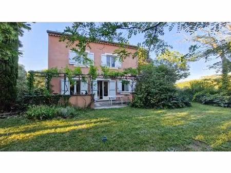 maison style mas provençal sur grignan