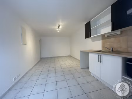 matignon studio centre-bourg