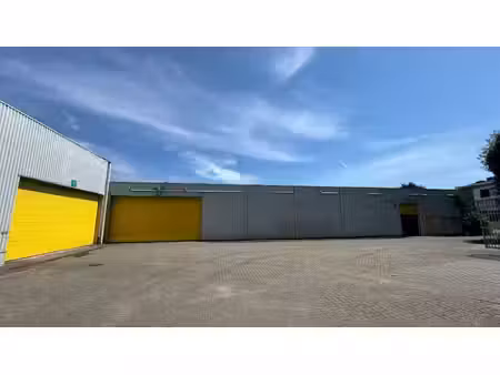 commercieel te huur in strombeek-bever