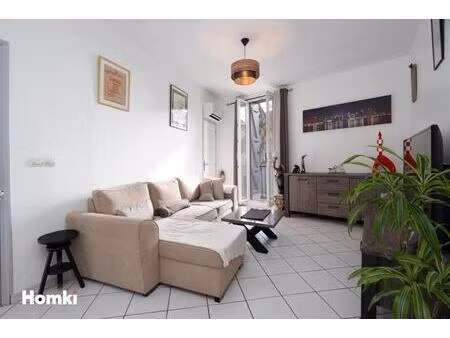 appartement t3 de 98 m2 + local commercial à agde